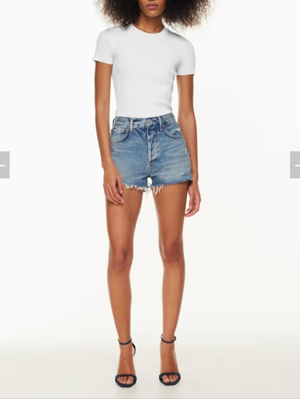 AGOLDE Jaden Jean Short Light Wash Denim High Rise Distressed Festival Size 32